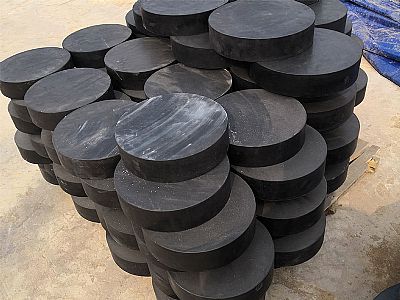 前郭县板式橡胶支座由若干层橡胶片与薄钢板经加压硫化